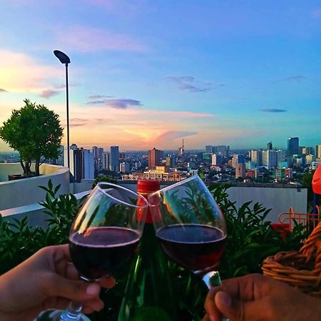 K2 Suites Staycation Quezon City Εξωτερικό φωτογραφία